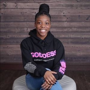 Meet your Posher, Shayla